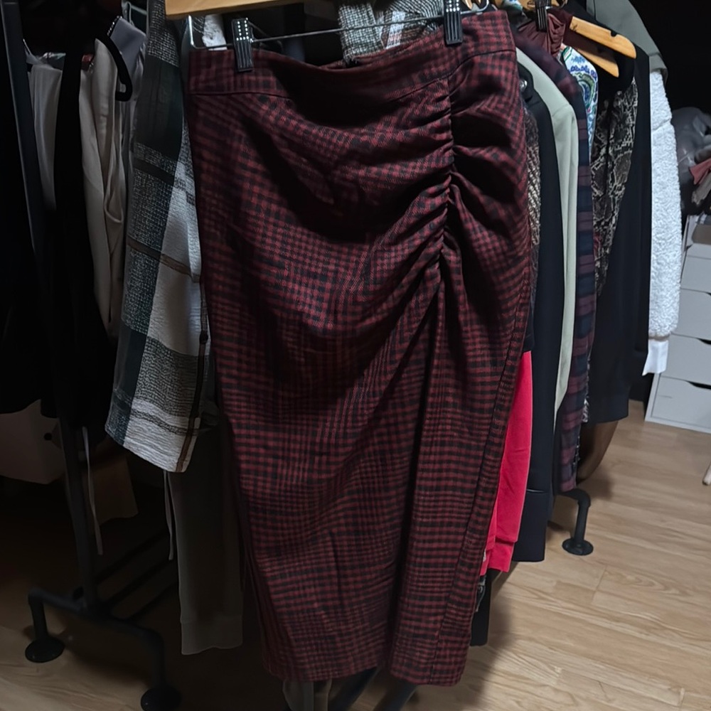 Red and Black Ruched Plaid Skirt